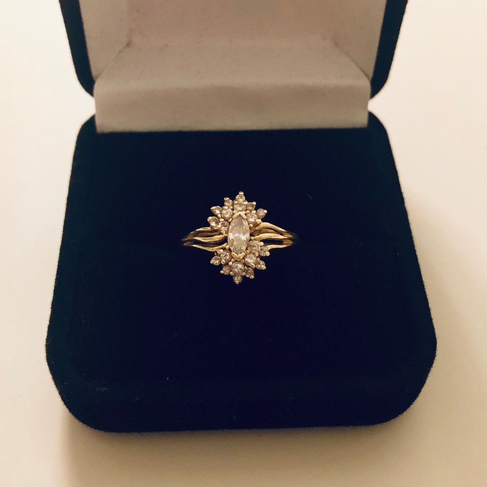 14K Gold  Diamond Ring